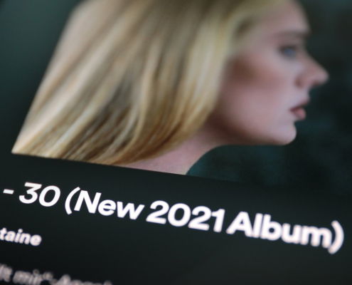 Adele wollte, dass Spotify die Shuffle Funktion abschaltet